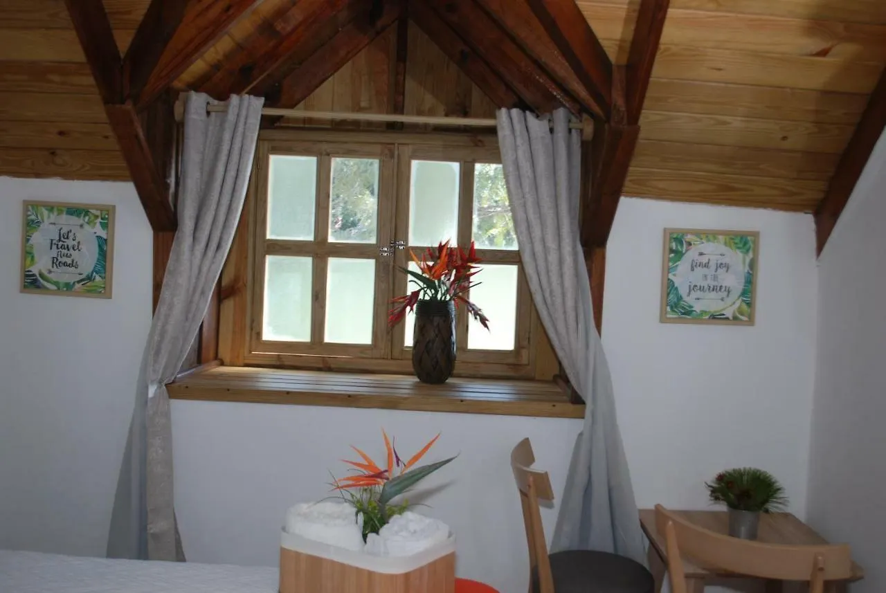 Hotel Rancho Constanza & Cabanas De La Montana